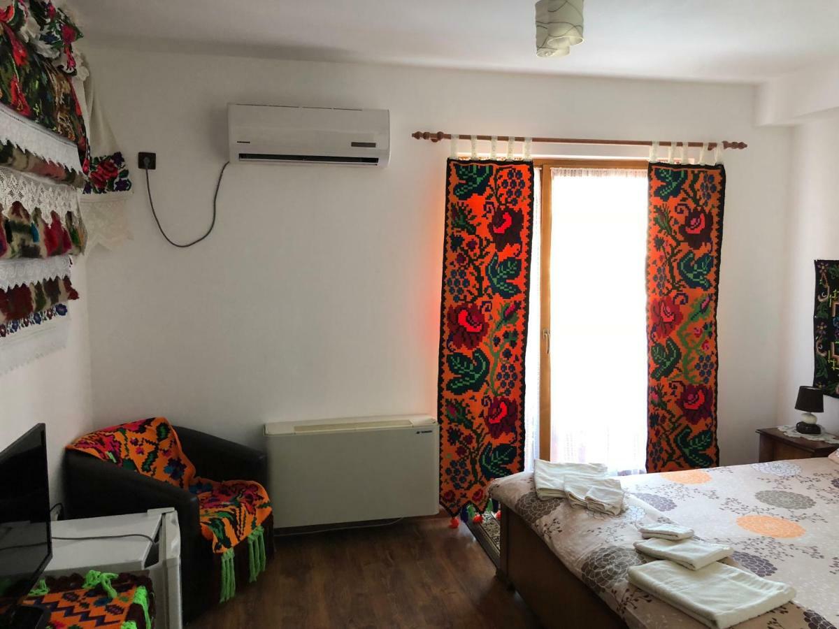 Pensiune Pastravarie La Pintea Haiducu Deseşti المظهر الخارجي الصورة